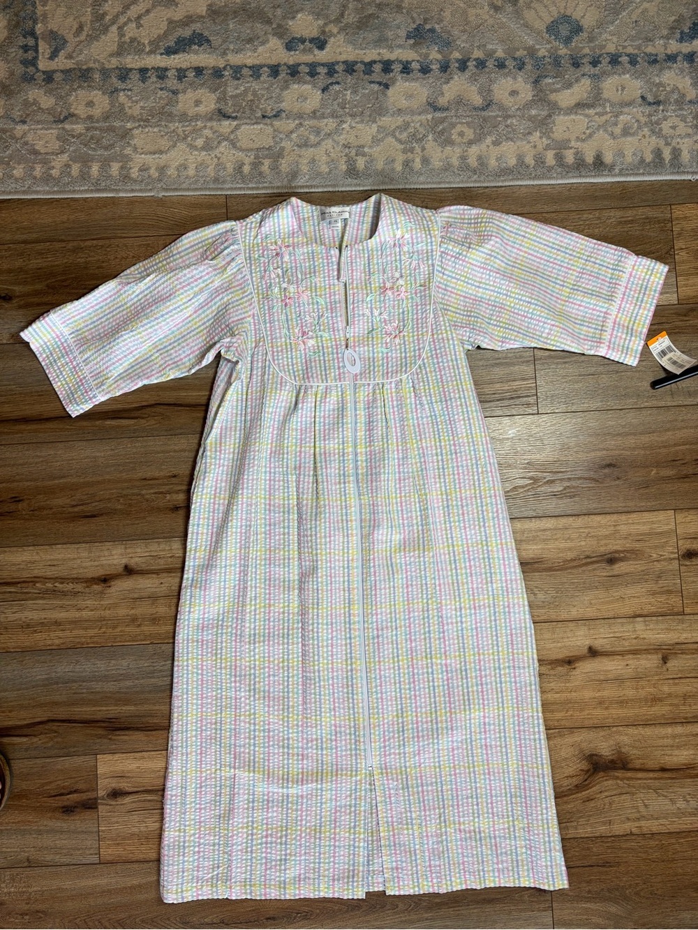 Miss Elaine Seersucker embroidered cottagecore grandmacore Zip-Front Robe